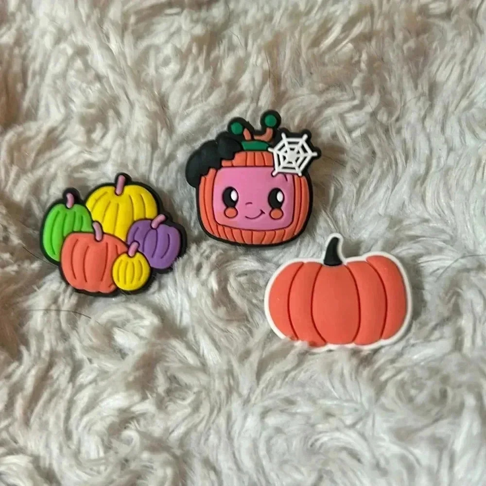 Set‎ of 3 pumpkin croc shoe charms